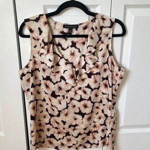 Banana Republic sleeveless blouse, size medium